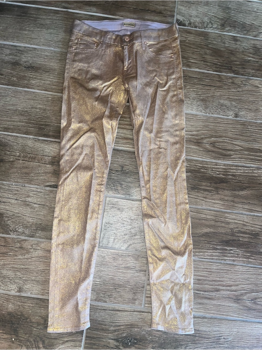 Mother The Looker in Sparkle and Purr gold metallic jeans